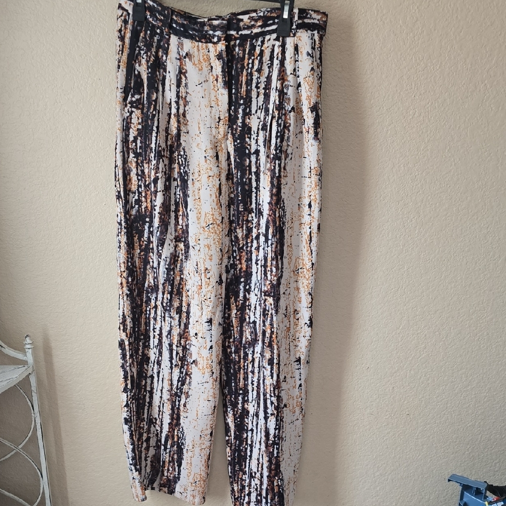 Zara Stylish Black and White Women's Pants